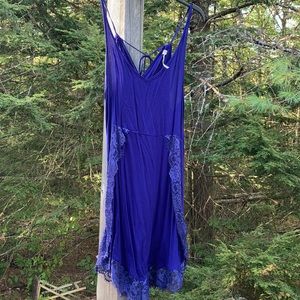 Free People Lacy Slip - M